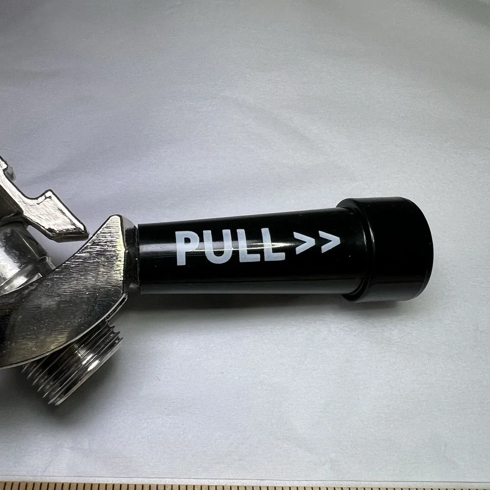 New D-Keg‎ Coupler Tap Head Beer Pull Turn Moving Black Plastic Knob